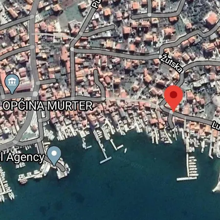 Apartment Markov Place